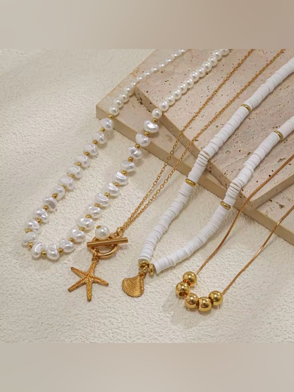 ✨ 4-Piece Layered Starfish & Shell Necklace Set ✨ - Picture 6 of 7